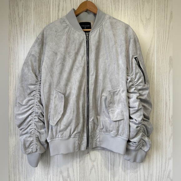 Lifted Anchors Grey Suede Bird Bomber Size L LNC - Picture 3 of 8